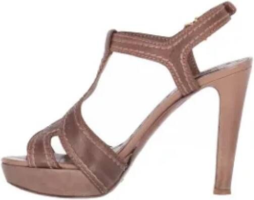 Miu Pre-owned Leather sandals Brown Dames