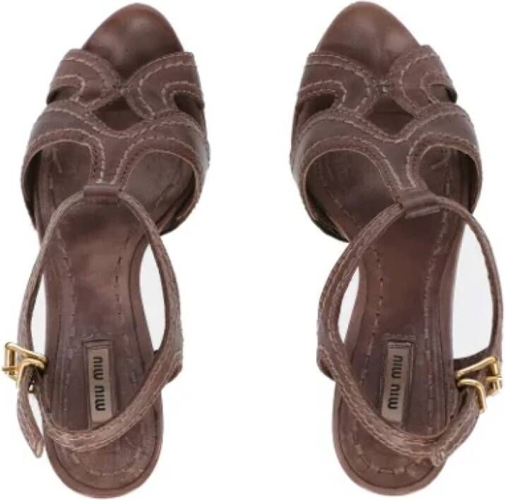 Miu Pre-owned Leather sandals Brown Dames