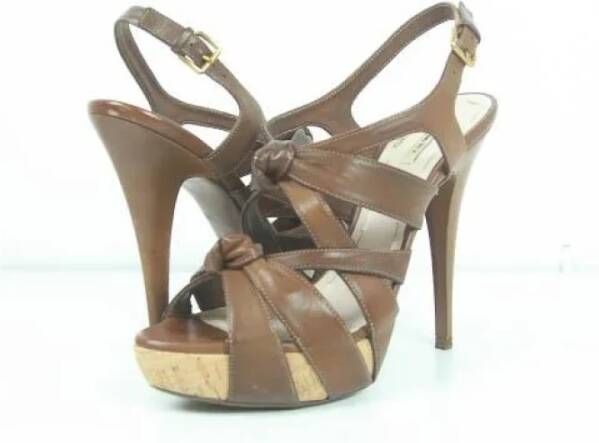 Miu Pre-owned Leather sandals Brown Dames