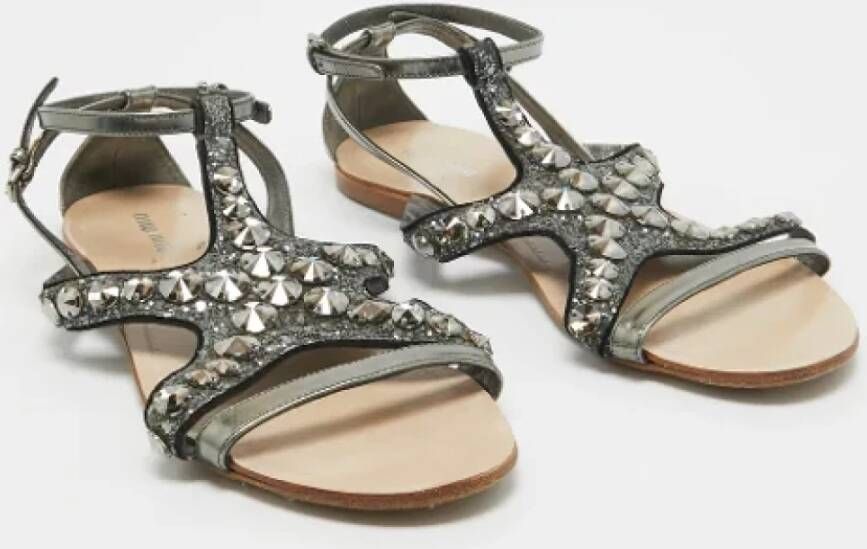 Miu Pre-owned Leather sandals Gray Dames