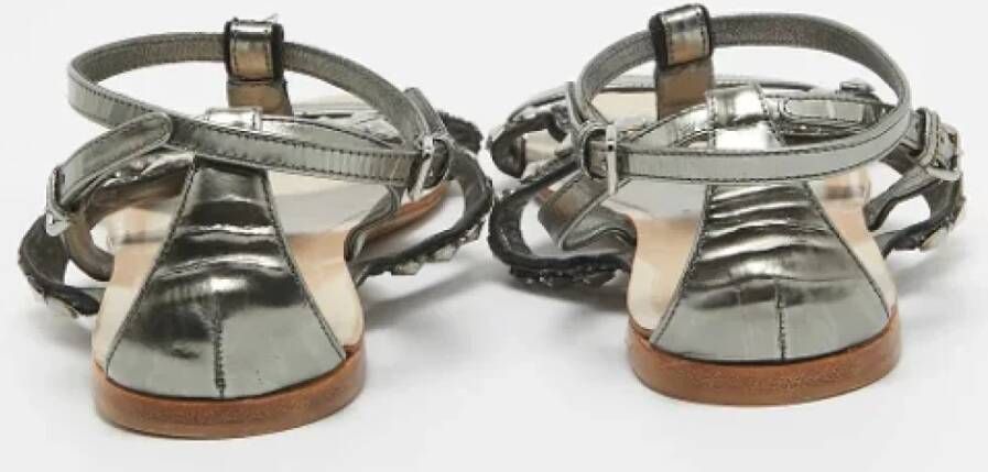 Miu Pre-owned Leather sandals Gray Dames