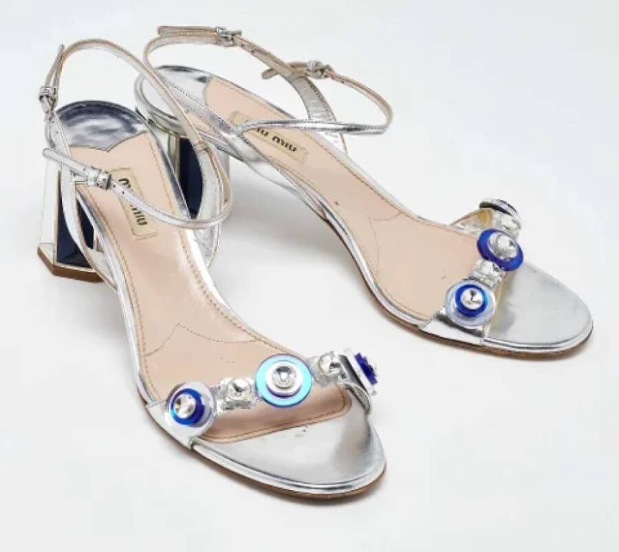 Miu Pre-owned Leather sandals Gray Dames