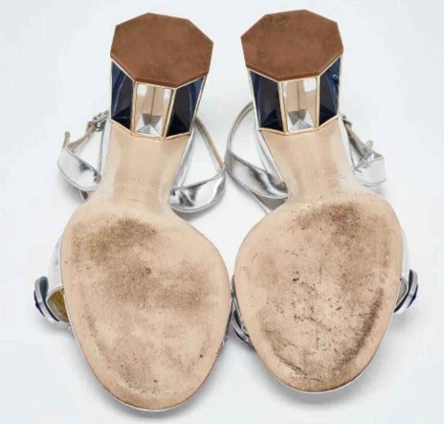 Miu Pre-owned Leather sandals Gray Dames