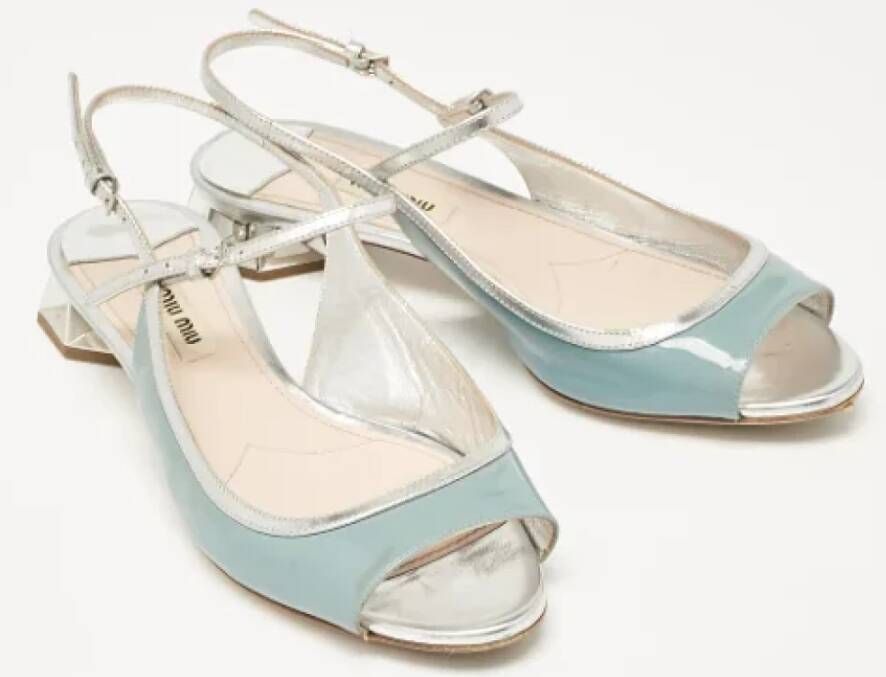 Miu Pre-owned Leather sandals Gray Dames