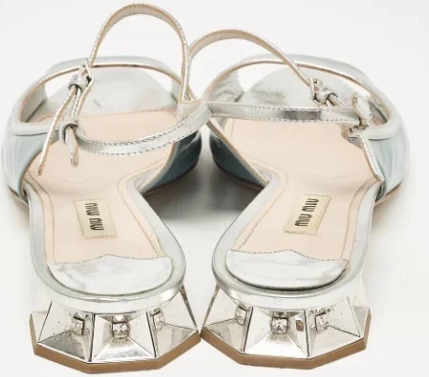 Miu Pre-owned Leather sandals Gray Dames