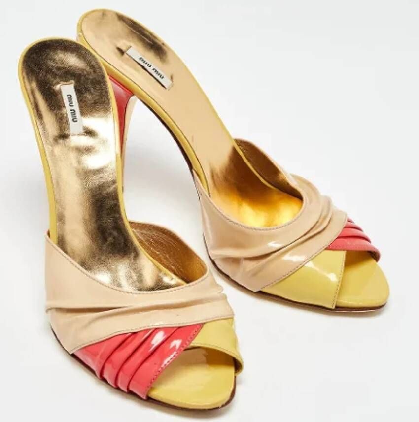 Miu Pre-owned Leather sandals Multicolor Dames