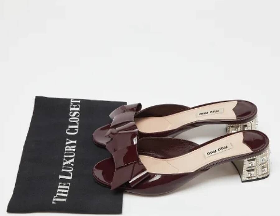 Miu Pre-owned Leather sandals Red Dames