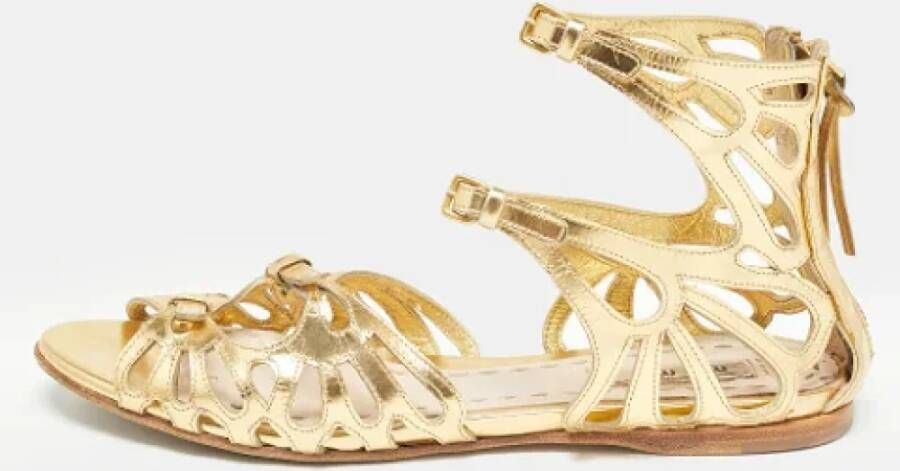 Miu Pre-owned Leather sandals Yellow Dames