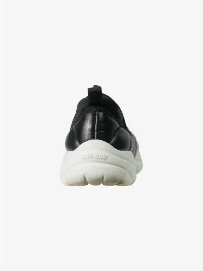 Miu Pre-owned Leather sneakers Black Dames