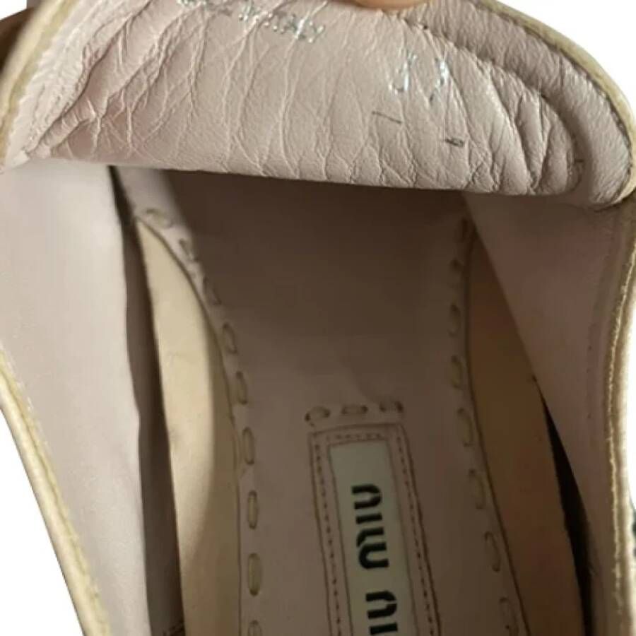 Miu Pre-owned Leather sneakers Pink Dames