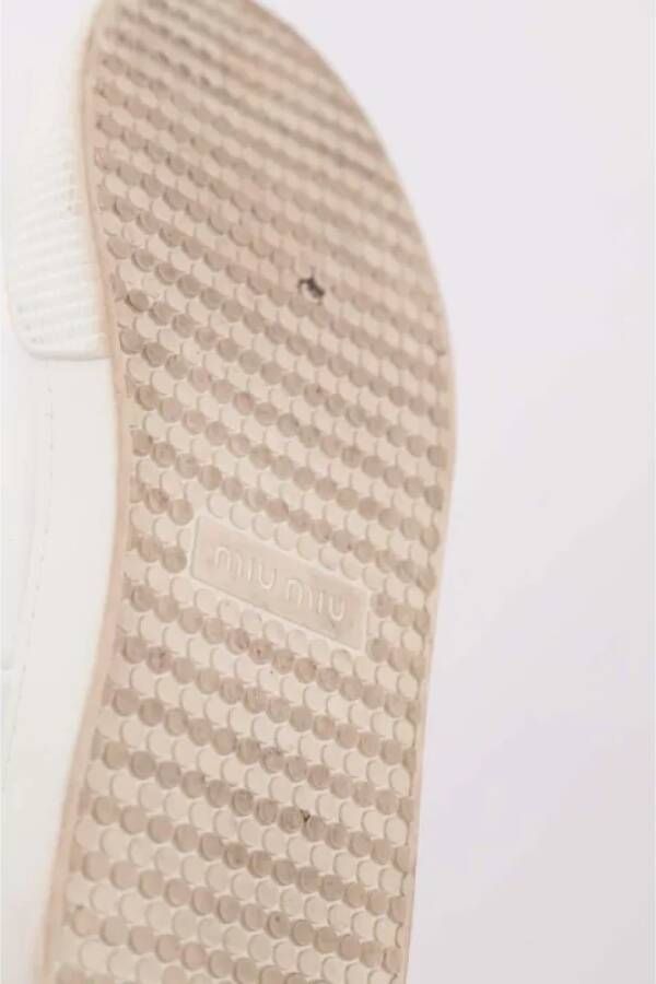 Miu Pre-owned Leather sneakers White Dames