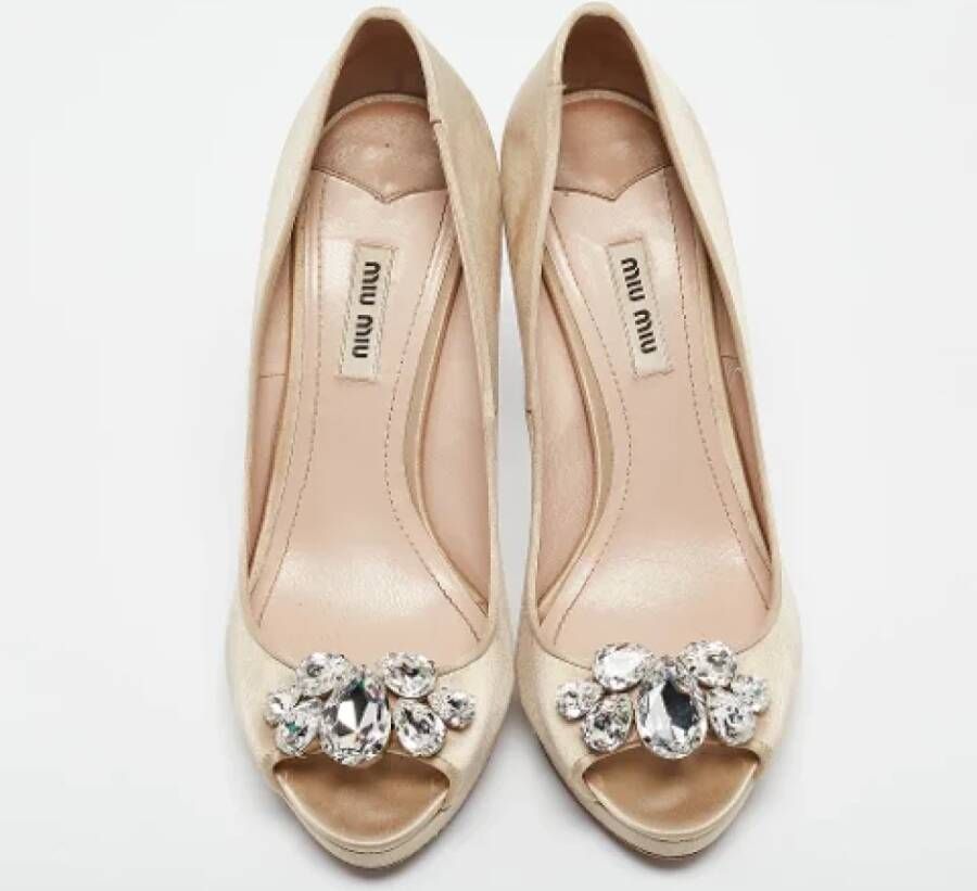 Miu Pre-owned Satin heels Brown Dames