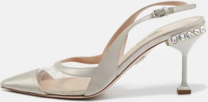 Miu Pre-owned Satin heels Gray Dames