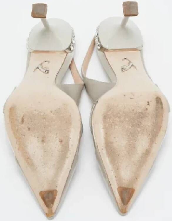 Miu Pre-owned Satin heels Gray Dames