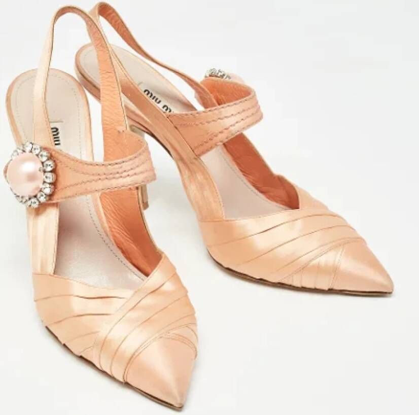 Miu Pre-owned Satin heels Orange Dames