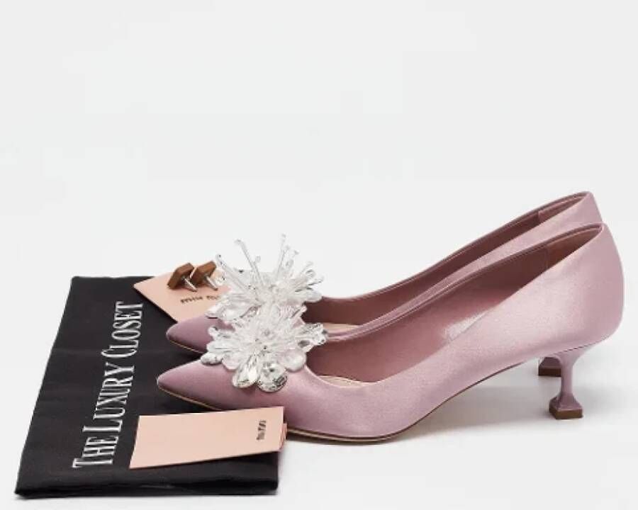 Miu Pre-owned Satin heels Purple Dames