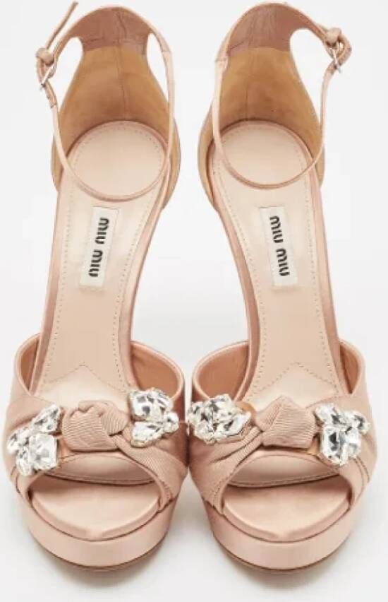 Miu Pre-owned Satin sandals Beige Dames