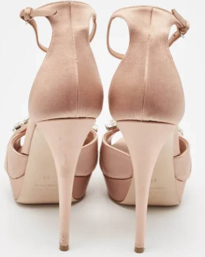 Miu Pre-owned Satin sandals Beige Dames