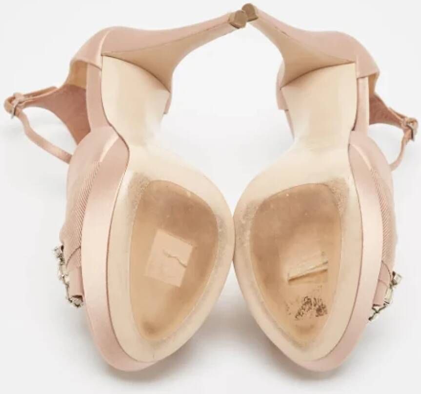 Miu Pre-owned Satin sandals Beige Dames