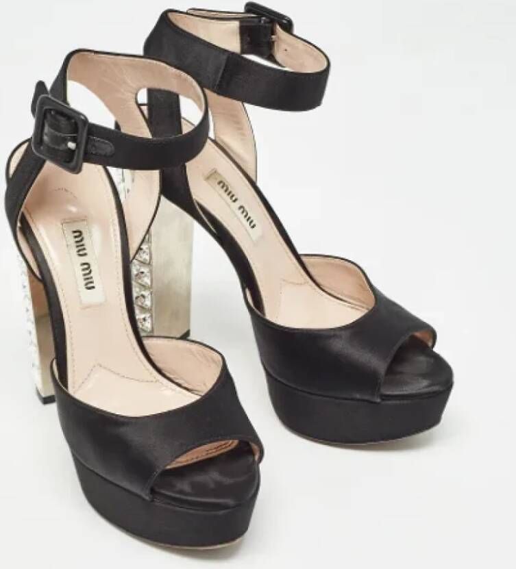 Miu Pre-owned Satin sandals Black Dames