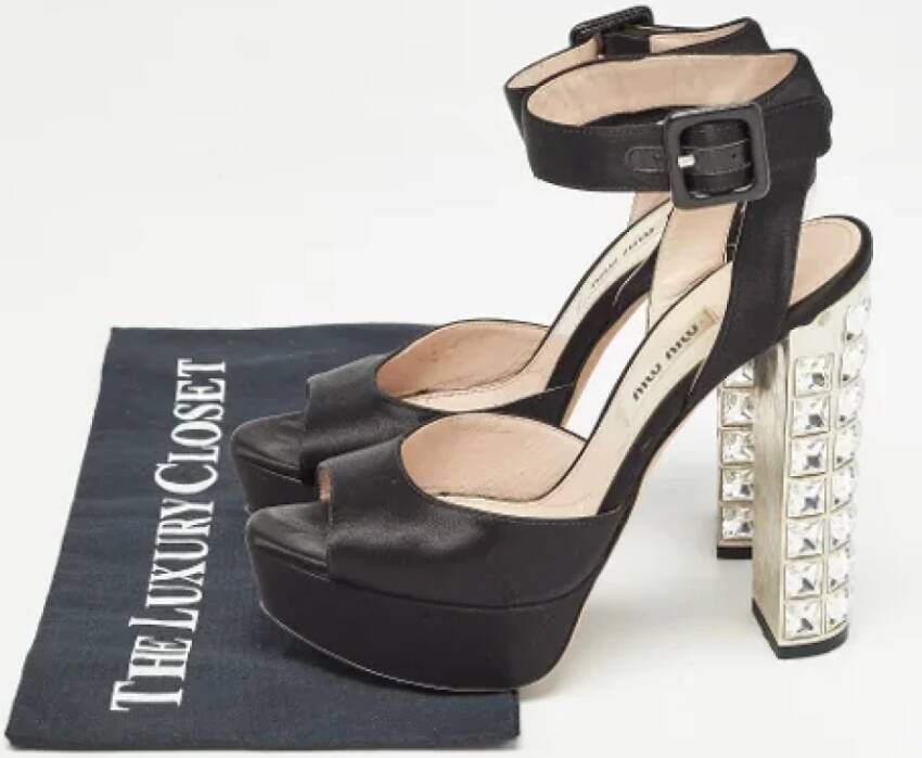 Miu Pre-owned Satin sandals Black Dames