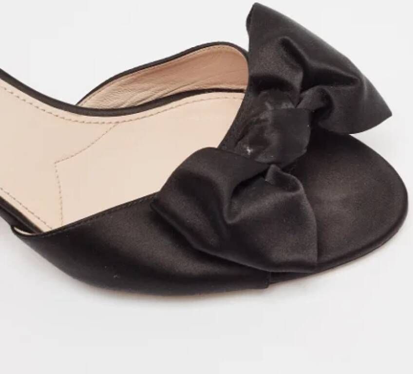 Miu Pre-owned Satin sandals Black Dames