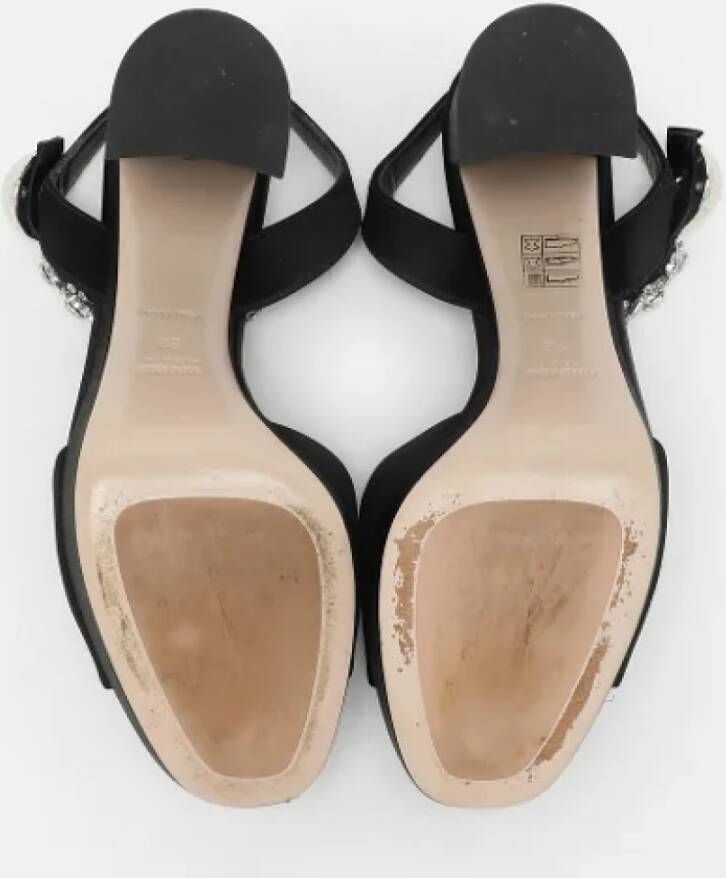 Miu Pre-owned Satin sandals Black Dames