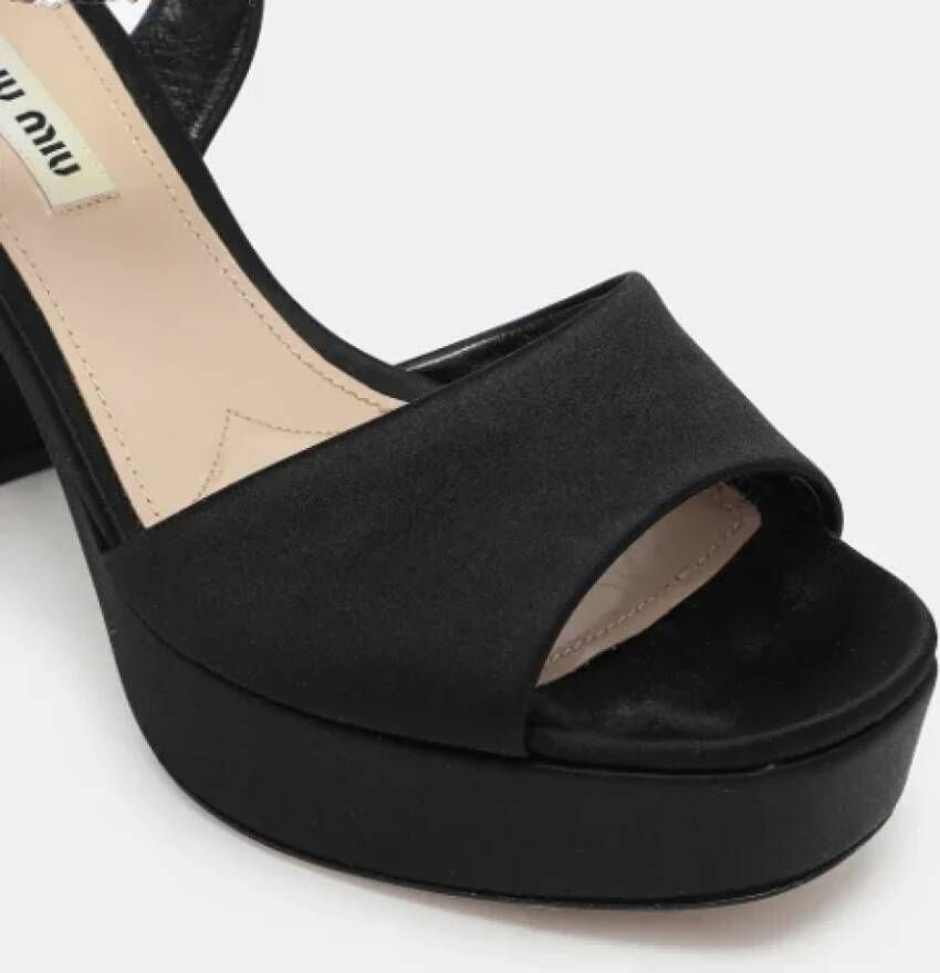 Miu Pre-owned Satin sandals Black Dames