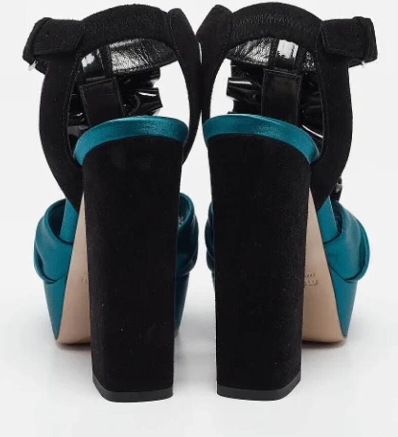 Miu Pre-owned Satin sandals Black Dames