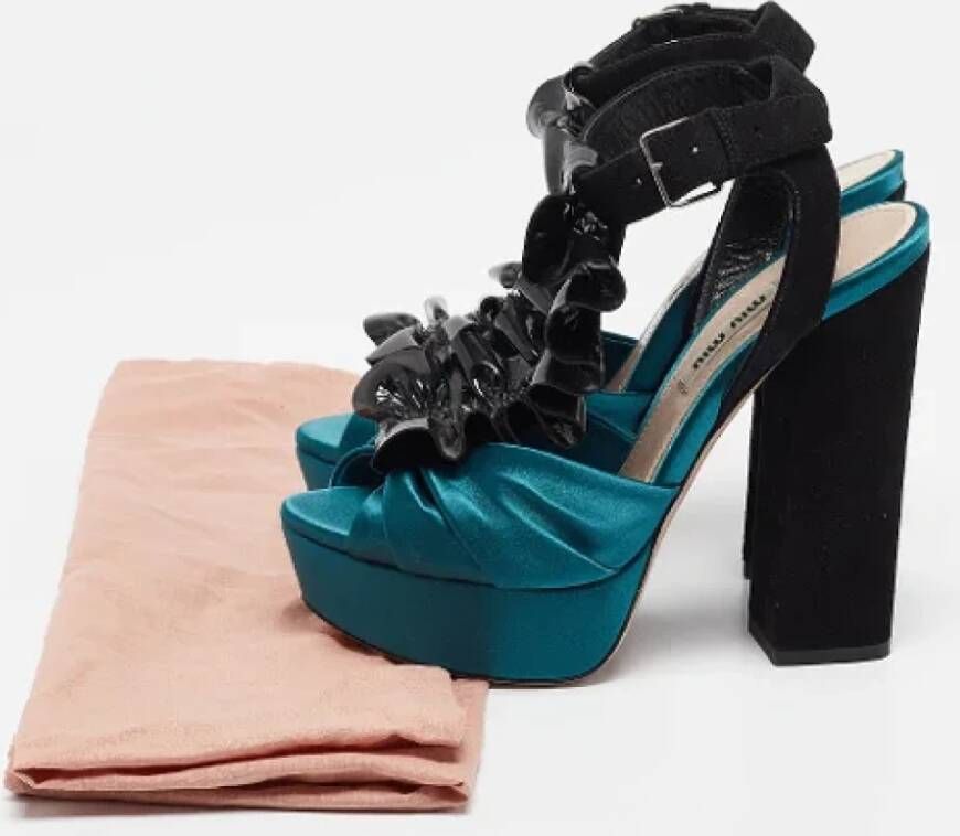 Miu Pre-owned Satin sandals Black Dames