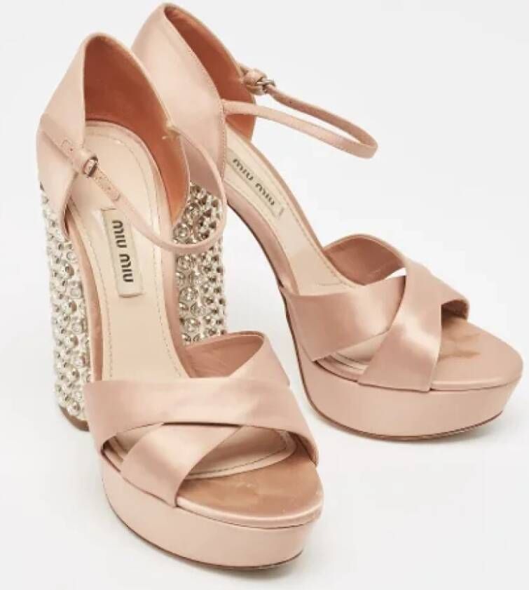 Miu Pre-owned Satin sandals Pink Dames