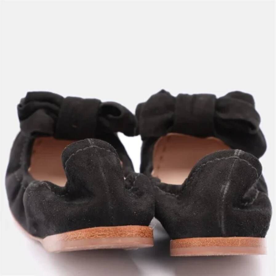 Miu Pre-owned Suede flats Black Dames