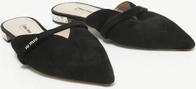 Miu Pre-owned Suede flats Black Dames