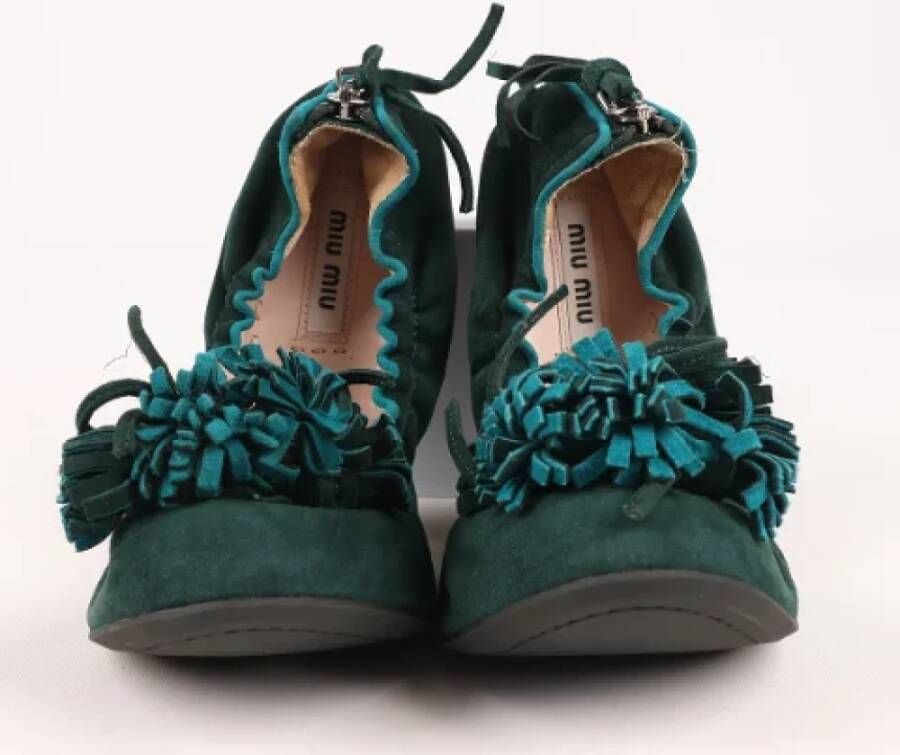 Miu Pre-owned Suede flats Green Dames