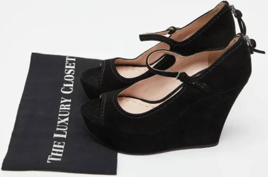 Miu Pre-owned Suede heels Black Dames