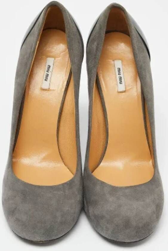 Miu Pre-owned Suede heels Gray Dames