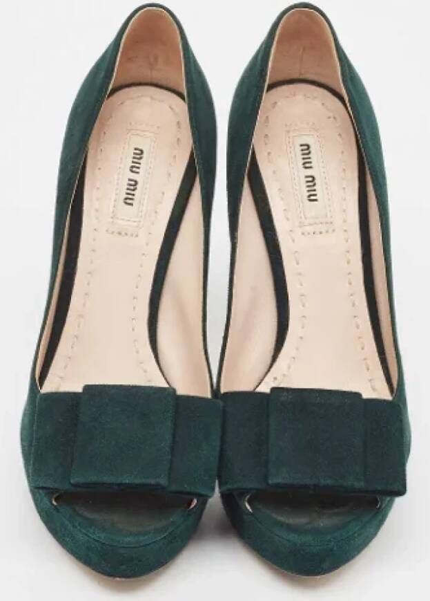 Miu Pre-owned Suede heels Green Dames