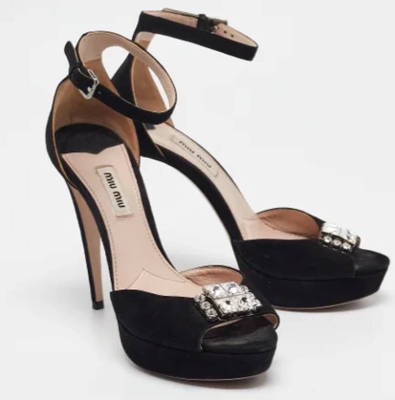 Miu Pre-owned Suede sandals Black Dames