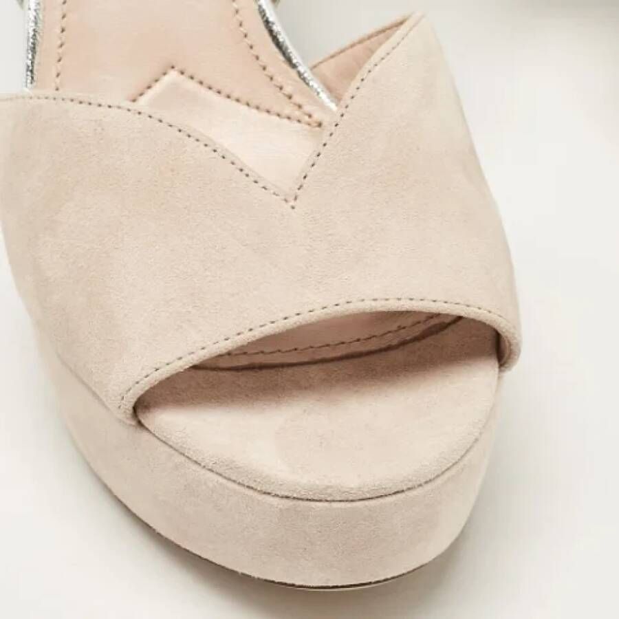 Miu Pre-owned Suede sandals Pink Dames