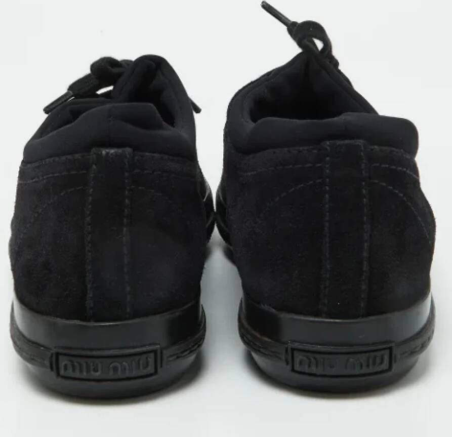 Miu Pre-owned Suede sneakers Black Dames