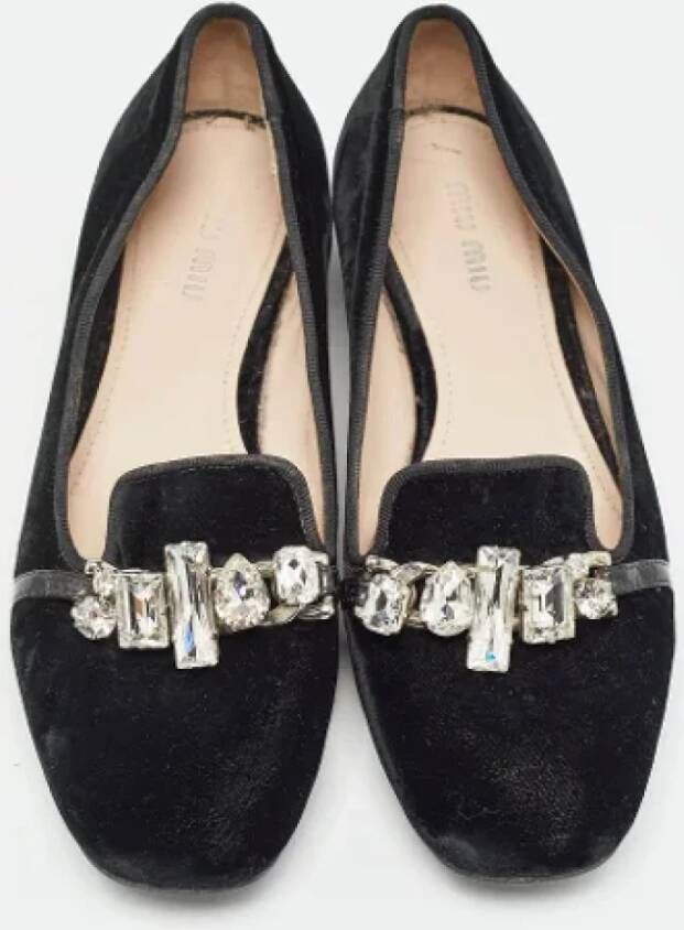 Miu Pre-owned Velvet flats Black Dames