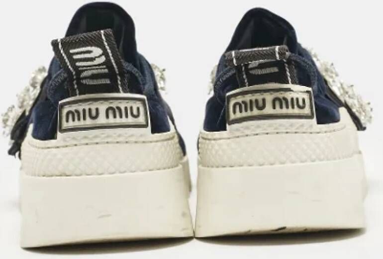 Miu Pre-owned Velvet sneakers Blue Dames