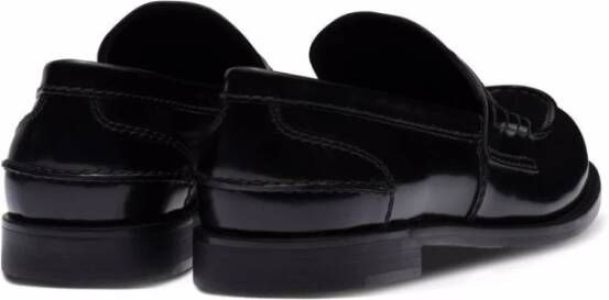 Miu Zwarte Leren Loafer met Metalen Logo Black Dames