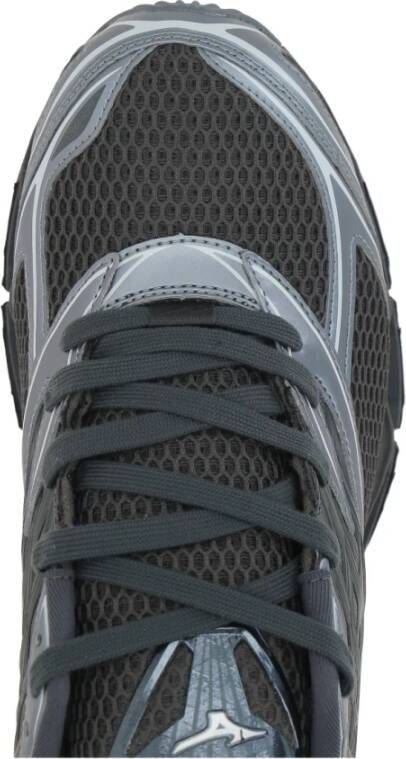 Mizuno Lage Sneakers met Metallic Details Black Heren