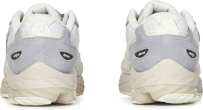 Mizuno Witte Sneakers voor Alle Gelegenheden Gray Heren