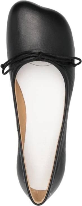 MM6 Maison Margiela Leren Ballerina`s met Strikdetail Zwart Dames