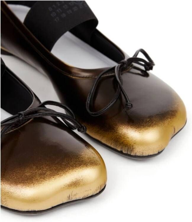 MM6 Maison Margiela Bruine Ballerina's met Boogdetail Brown Dames