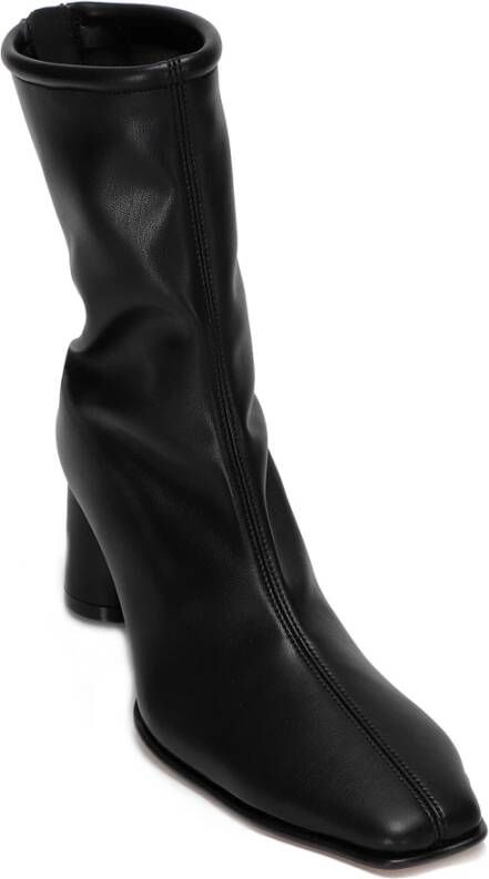 MM6 Maison Margiela Leren Enkellaarzen met Vierkante Neus Black Dames