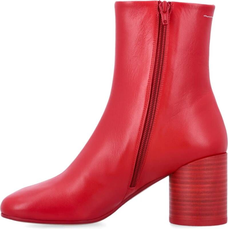 MM6 Maison Margiela Rode Gesloten Enkellaarsjes met Cilindrische Hak Red Dames