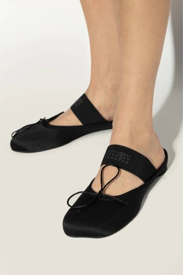 MM6 Maison Margiela Slippers met bedrukt logo Black Dames